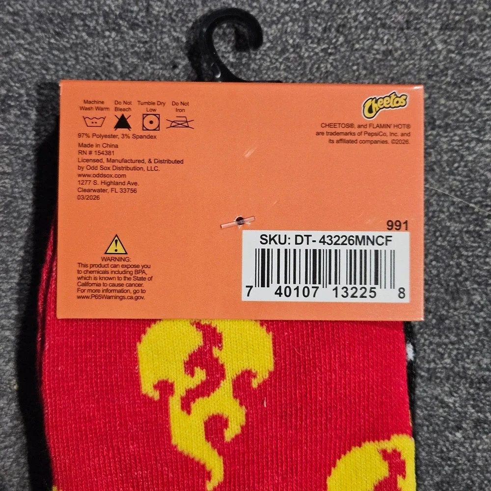 Cheetos Flamin Hot Mens Crew Socks Black Red Flame Logo Shoe Size 6-12 New